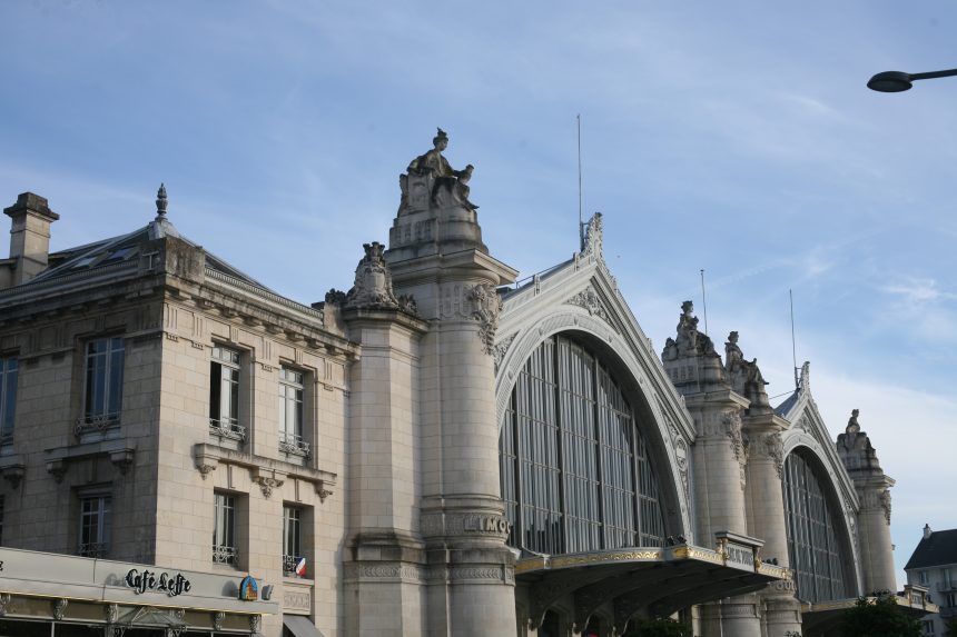 トゥール駅