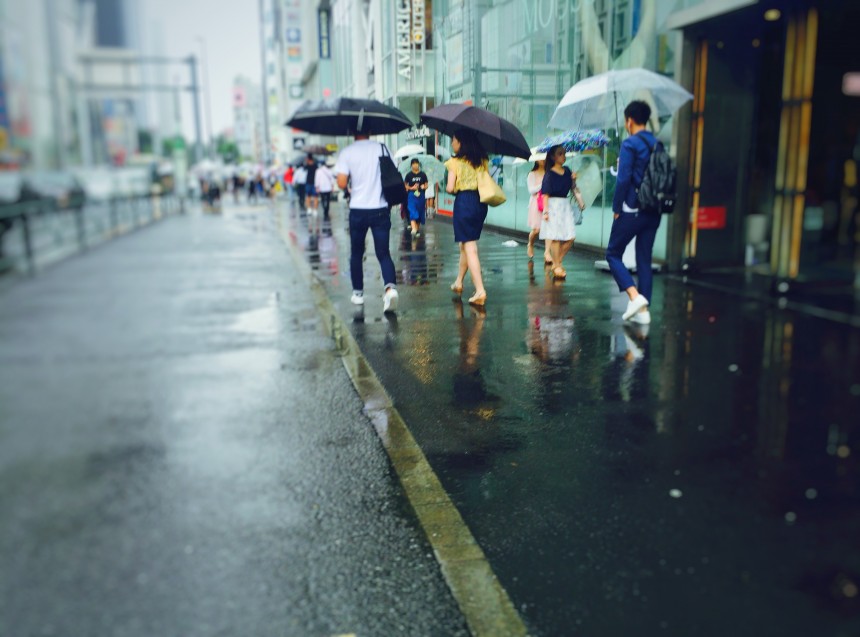 雨　ファッション　ポイント